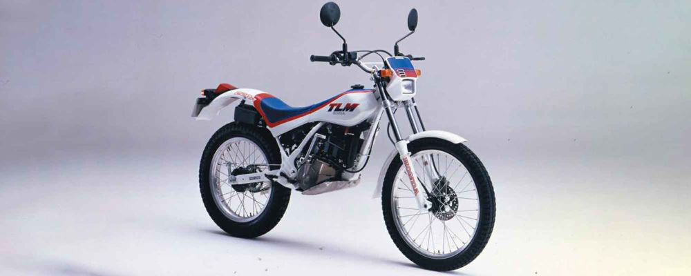 The Honda TLM220R Motorcycle